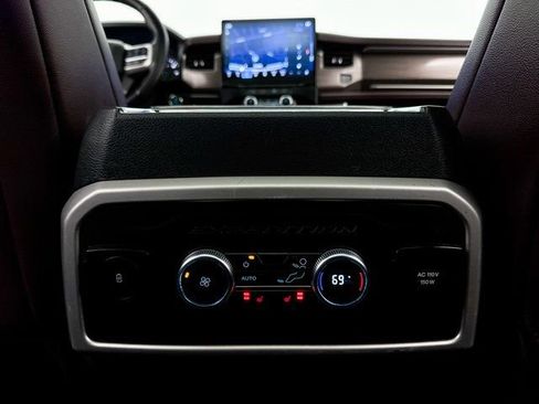 Used 2024 Ford Expedition Max Limited image 35