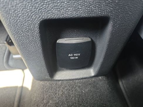 Certified 2019 Ford EcoSport SE w/ SE Convenience Package FWD image 23