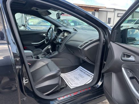 Used 2013 Ford Focus ST FWD image 12