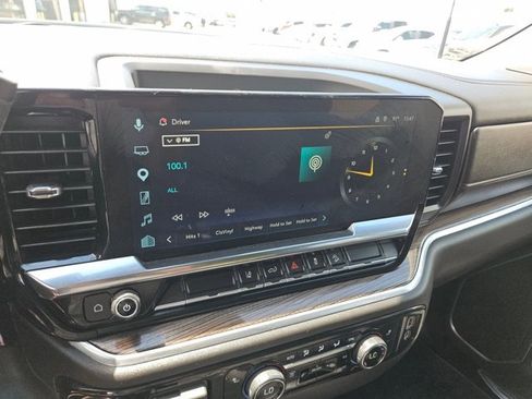 Used 2026 Chevrolet Silverado 2500 LT AWD/4WD image 18