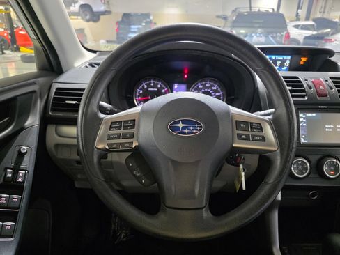 Used 2015 Subaru Forester 2.5i Premium AWD/4WD image 29