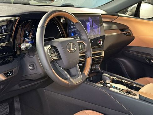 New 2026 Lexus RX 450h AWD image 19