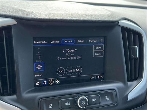 Used 2022 GMC Terrain SLE w/ Driver Convenience Package image 25