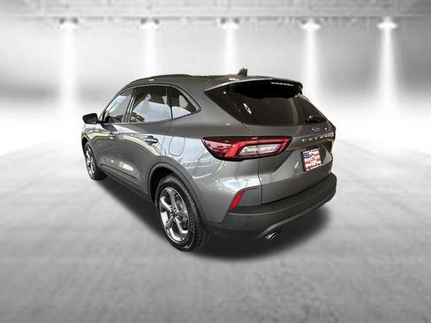 Used 2025 Ford Escape ST-Line FWD image 7