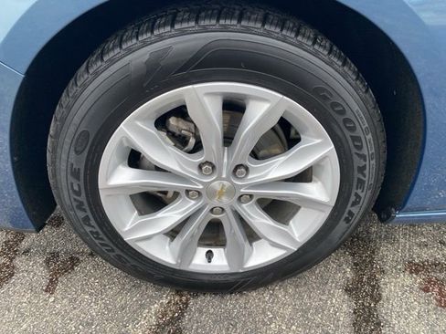 Used 2025 Chevrolet Malibu LT image 12