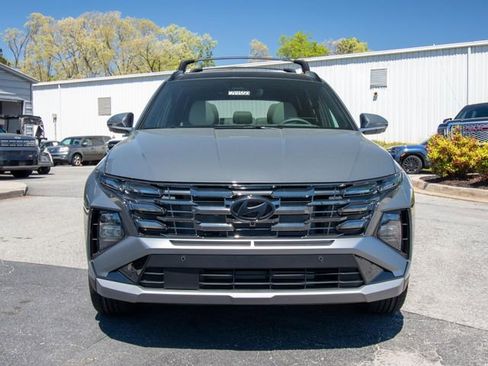 New 2026 Hyundai Tucson Limited FWD image 2