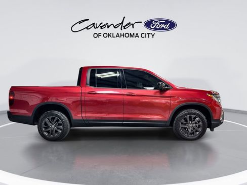 Used 2024 Honda Ridgeline Sport image 9
