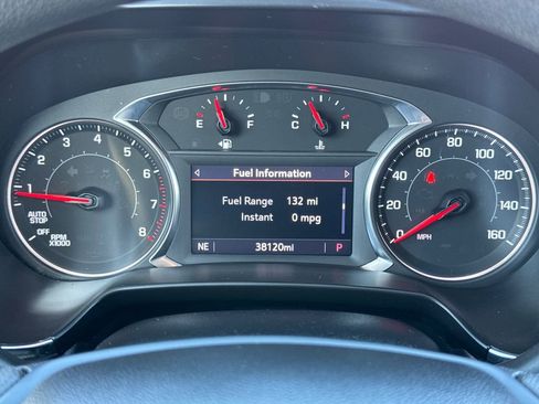 Used 2023 Chevrolet Blazer LT image 32