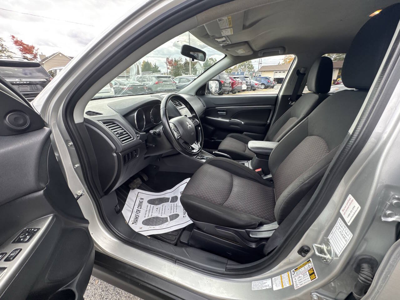 Used 2019 Mitsubishi Outlander Sport SE FWD image 35