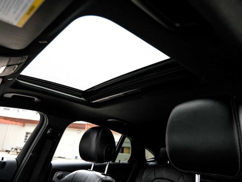 Used 2021 Mercedes-Benz GLC 300 4MATIC Coupe image 5