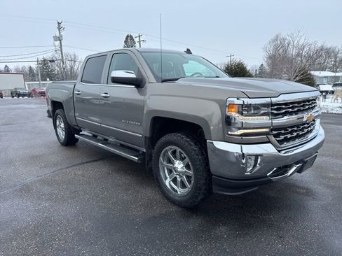 Used 2017 Chevrolet Silverado 1500 LTZ w/ Sport Package image 7