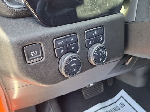 Used 2023 Chevrolet Silverado 1500 RST AWD/4WD image 10