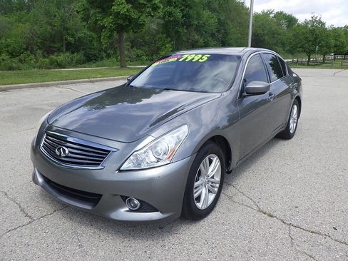 Used 2011 INFINITI G25 RWD image 1