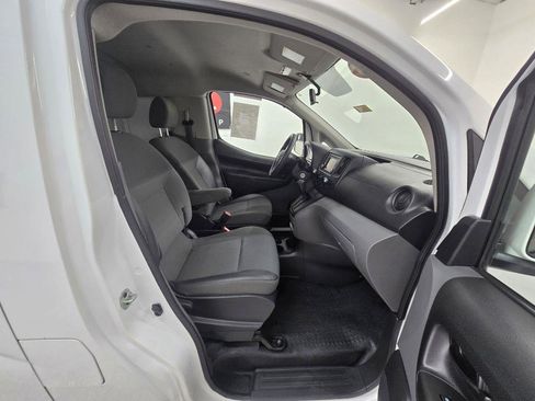 Used 2018 Nissan NV200 SV w/ Navigation Package FWD image 24