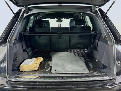 New 2026 Audi Q7 2.0T Premium image 16
