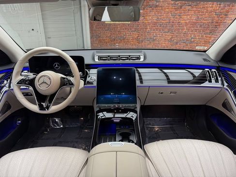 Certified 2023 Mercedes-Benz S 500 S 500 image 12