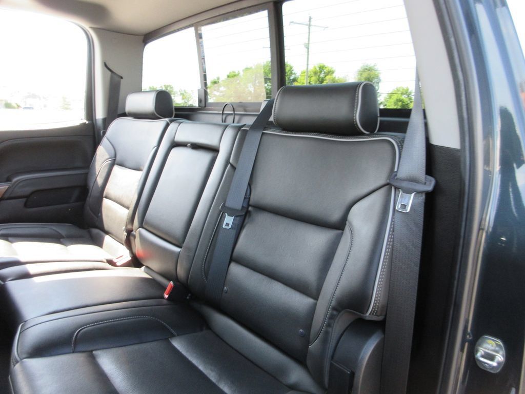 Used 2019 Chevrolet Silverado 2500 High Country w/ Duramax Plus Package AWD/4WD image 25
