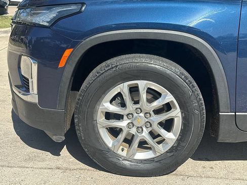 Used 2023 Chevrolet Traverse LS w/ LPO, Cargo Package FWD image 25