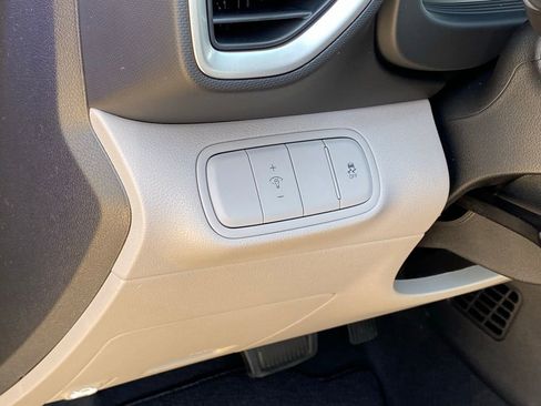 New 2026 Hyundai Venue SEL image 12