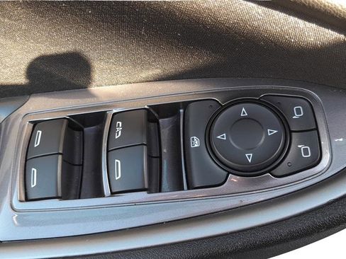 Used 2024 Chevrolet Malibu LT image 16