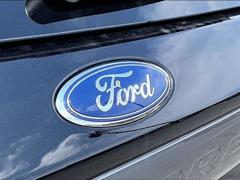 Certified 2024 Ford Explorer XLT w/ Equipment Group 202A AWD/4WD image 32