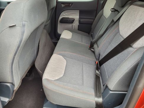 Certified 2022 Ford Maverick XLT w/ XLT Luxury Package image 10