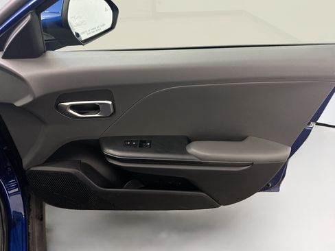 Used 2025 Kia K4 FWD image 32