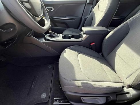 New 2026 Kia K4 FWD image 14