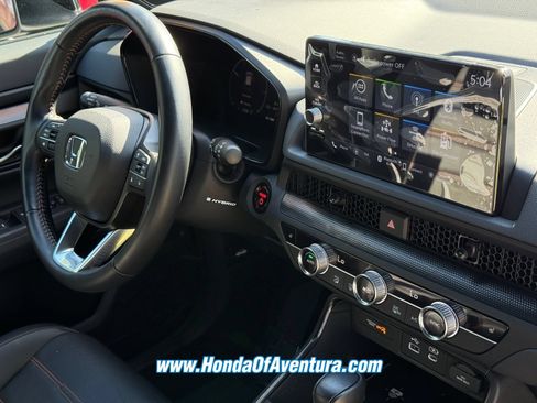Used 2025 Honda CR-V Sport-L image 11