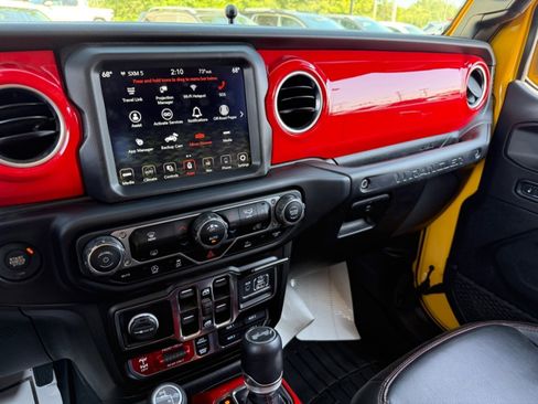 Used 2021 Jeep Wrangler Unlimited Rubicon w/ Dual Top Group image 29