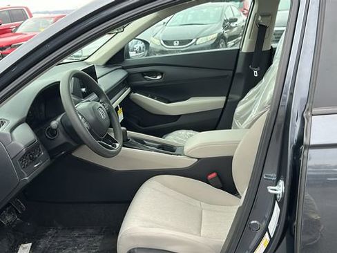 New 2026 Honda Accord LX image 9