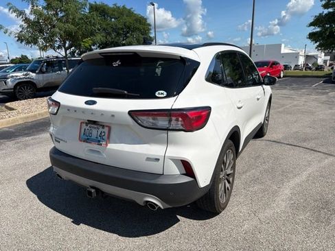 Used 2020 Ford Escape Titanium AWD/4WD image 3