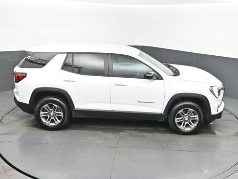 Used 2025 GMC Terrain Elevation image 26