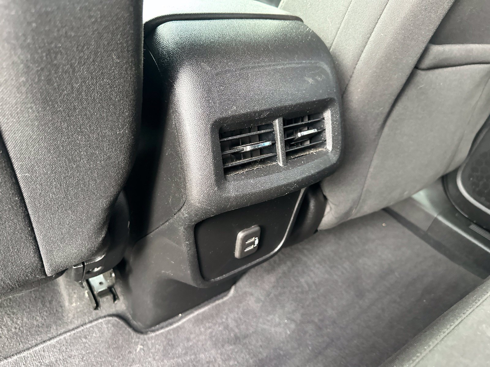 Used 2020 Chevrolet Equinox LT AWD/4WD image 13