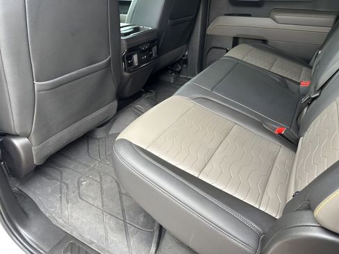 Used 2024 Chevrolet Silverado 1500 ZR2 w/ LPO, Dark Essentials Package image 20