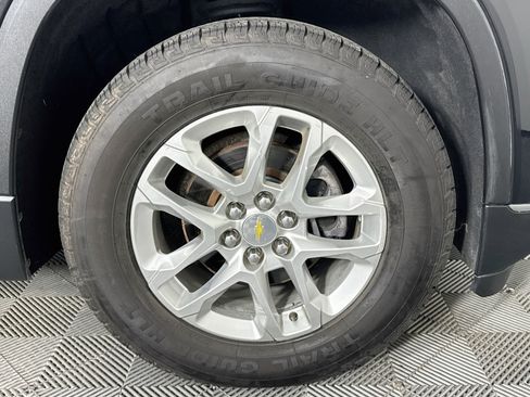 Used 2020 Chevrolet Traverse LT FWD image 30