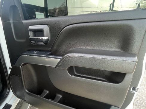 Used 2018 Chevrolet Silverado 2500 LT w/ LT Fleet Convenience Package AWD/4WD image 20