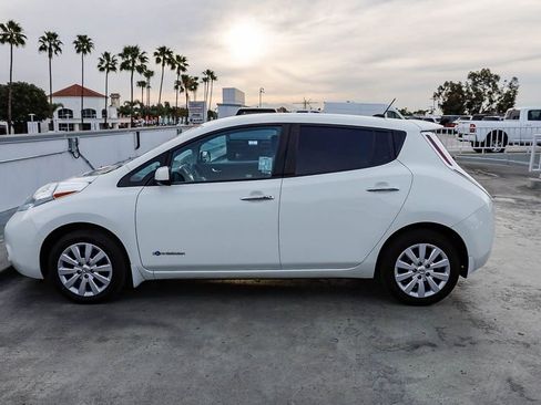 Used 2016 Nissan Leaf S w/ Charger Package image 13