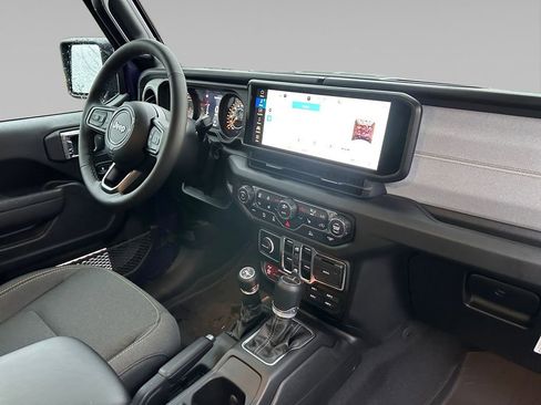 New 2026 Jeep Gladiator Sport AWD/4WD image 19