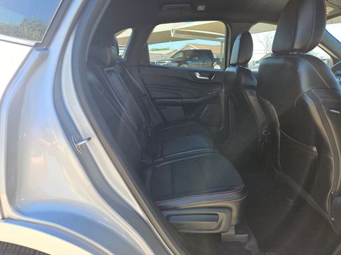 Used 2024 Ford Escape ST-Line FWD image 25