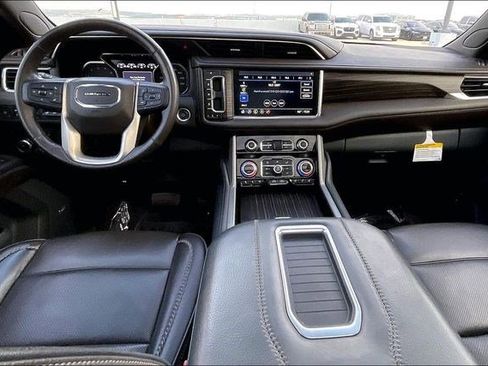 Used 2021 GMC Yukon Denali image 19