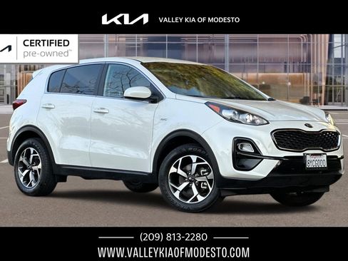 Used 2022 Kia Sportage LX image 1
