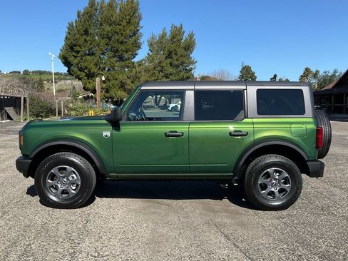 Used 2025 Ford Bronco Big Bend image 3