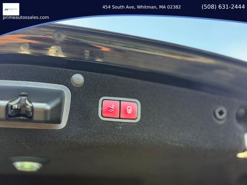Used 2015 Mercedes-Benz S 550 4MATIC Sedan image 28