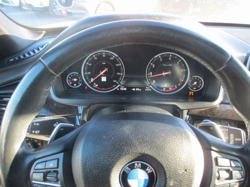 Used 2018 BMW X5 xDrive50i w/ M Sport Package image 26
