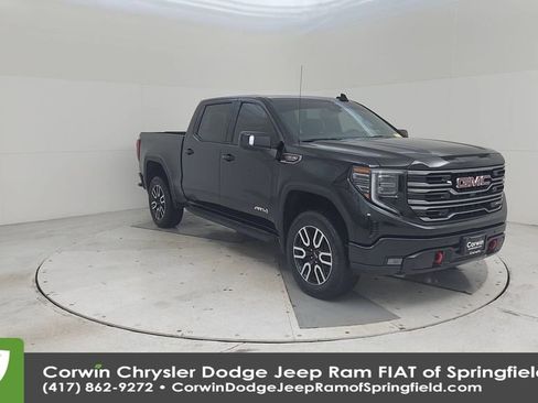 Used 2025 GMC Sierra 1500 AT4 w/ AT4 Premium Package image 3