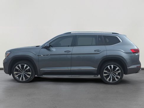 Used 2022 Volkswagen Atlas SEL Premium AWD/4WD image 2
