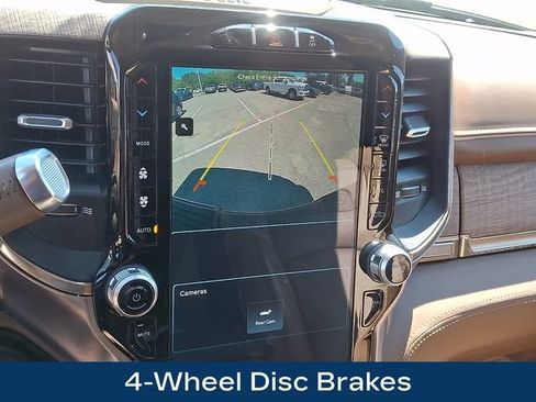 Used 2022 RAM 2500 Limited AWD/4WD image 12
