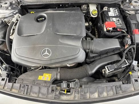 Used 2016 Mercedes-Benz GLA 250 4MATIC image 22