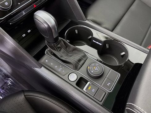 Certified 2023 Volkswagen Atlas SEL AWD/4WD image 20